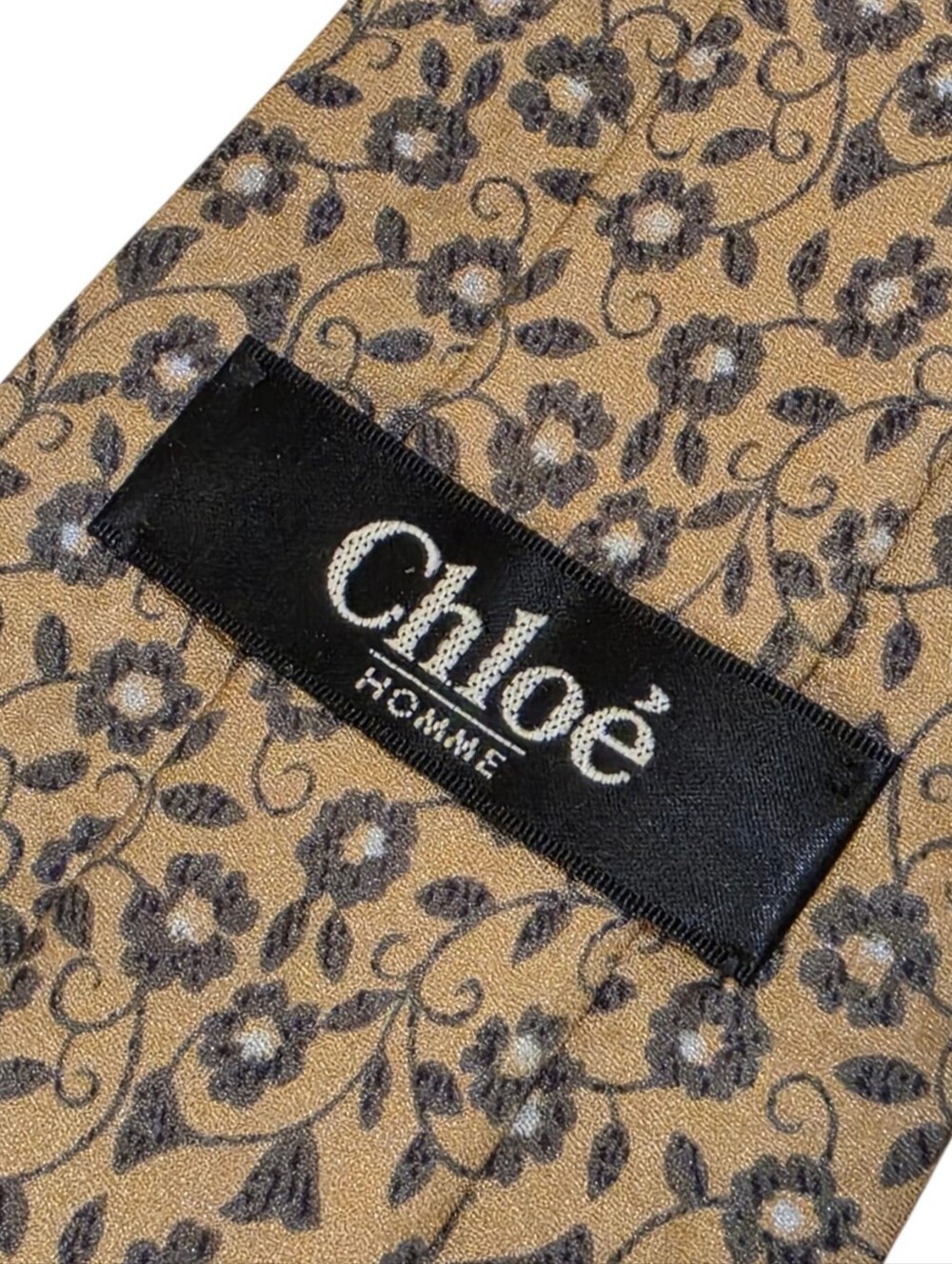 CHLOE TIE - Picture 12 of 14